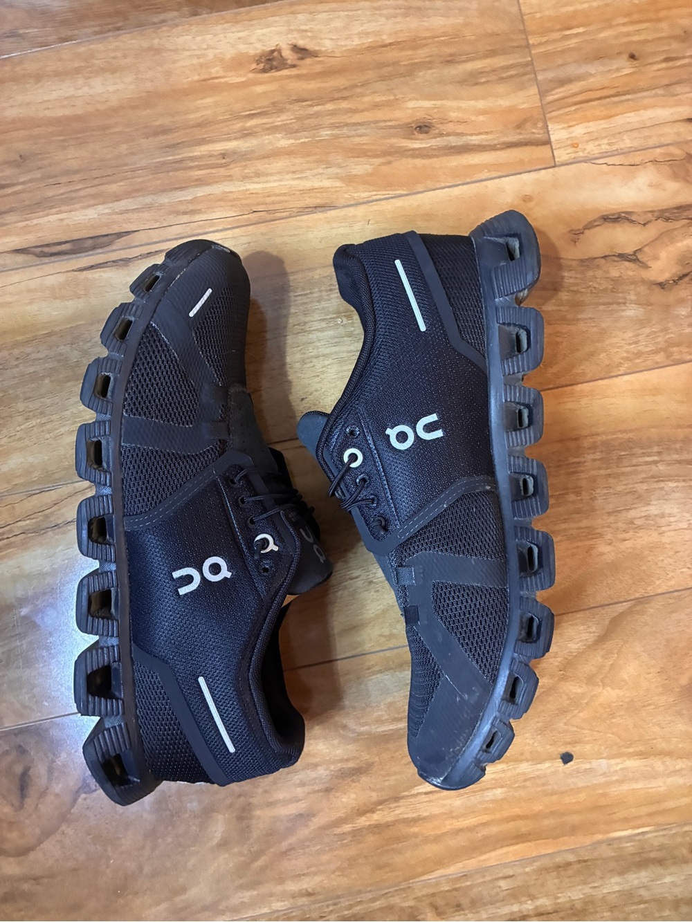 On Cloud 5 Women’s Athletic Running Sneaker Shoes, all back- size 9 - Picture 8 of 10